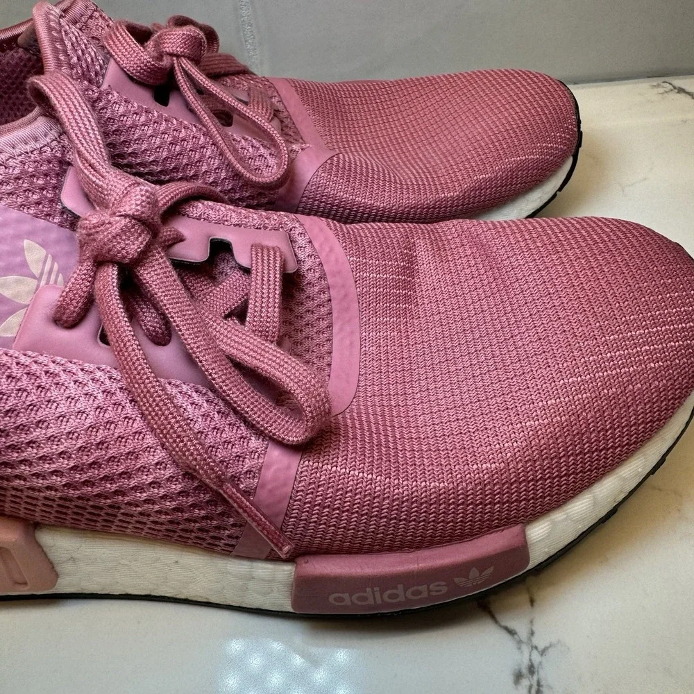 Adidas Women's NMD‎ R1 Shoes Trace Pink Size 7.5
